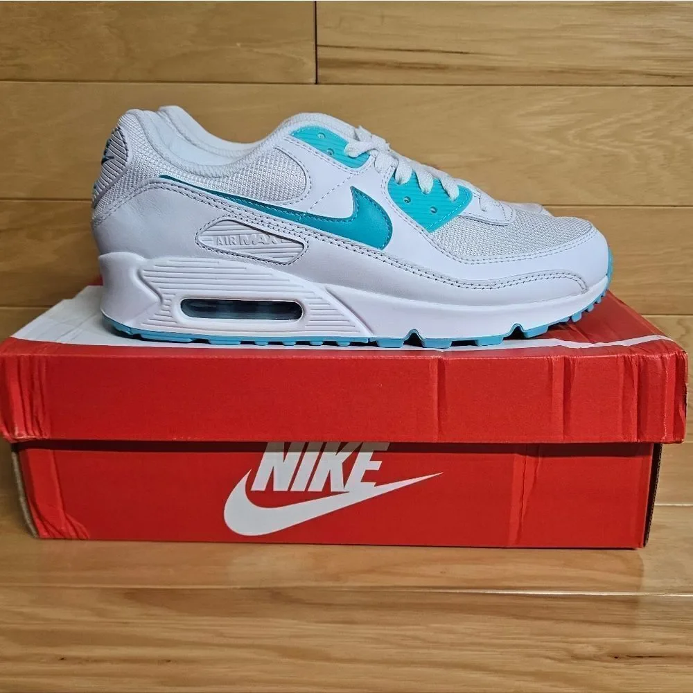 Nike Air Max 90 White Hyper Jade Black Size 8.5 Mens Shoe CT1028-102